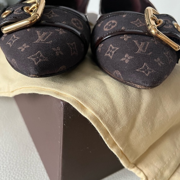 SOLD ❤️ LV Brown Monogram Gold Buckle Ballet Flats size 37.5 - Picture 10 of 13